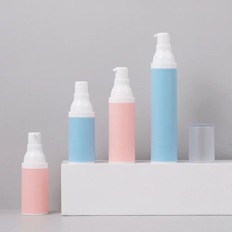 Free Sample Skincare Cosmetic Packaging 15ml 30ml 50ml Pink Blue PP Plastic Spray Bottle AS Cover Serum Oil Pump Airless Bottle