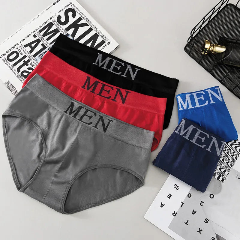Seamless Large Size Men's Underwear Breathable and Comfortable Sport Middle Waist Men's Underwear