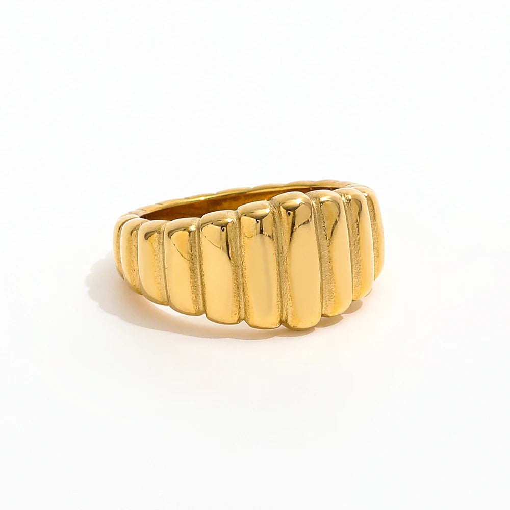 Joolim Jewelry Wholesale 18K Gold Plated Gradient Chunky Croissant Stainless Steel Rings for Women Statement Rings