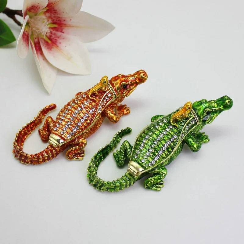 SHINNYGIFTS Simple Style Enameled Metal Crocodile Shape Trinket and Jewelry Storage Gift Box Small Wholesales