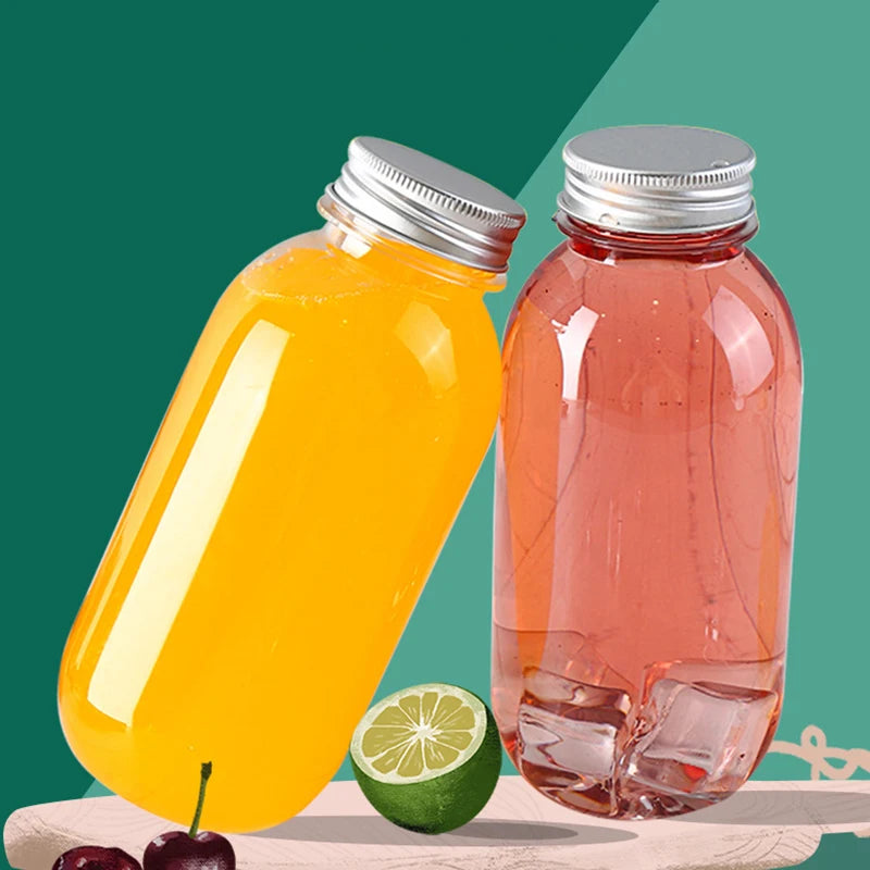 Wholesale Disposable 8oz 12oz Food Grade PET Plastic Beverage Fruit Juice Bottle for Juice Business With Screw Cap