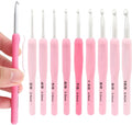 Factory Sale Pink Gradient Color Crochet Hook Set Soft Handle Knitting Needles with PU Bag for Needlework