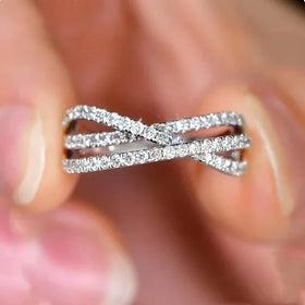 CAOSHI New Arrival Fashion Cross Over Design White Cubic Zircon Rings Women Jewelry Imitated Rhodium Plated Finger Rings