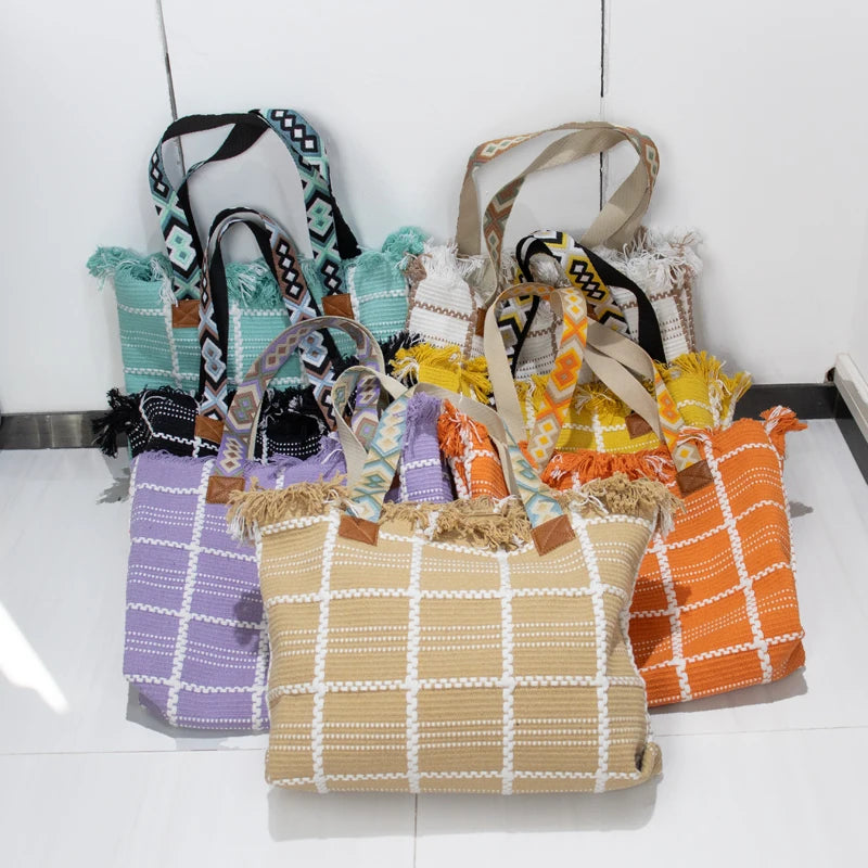 Wholesale Large Capacity Canvas Fringe Tote Bag Tassel Bag for Women Good Quality Beach Bag Women Handbag