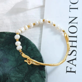 Fashion Dainty Handmade Freshwater Pearl Beaded Bracelet Waterproof 18k PVD Gold Stainless Steel Tarnish Free Jewelry for Women