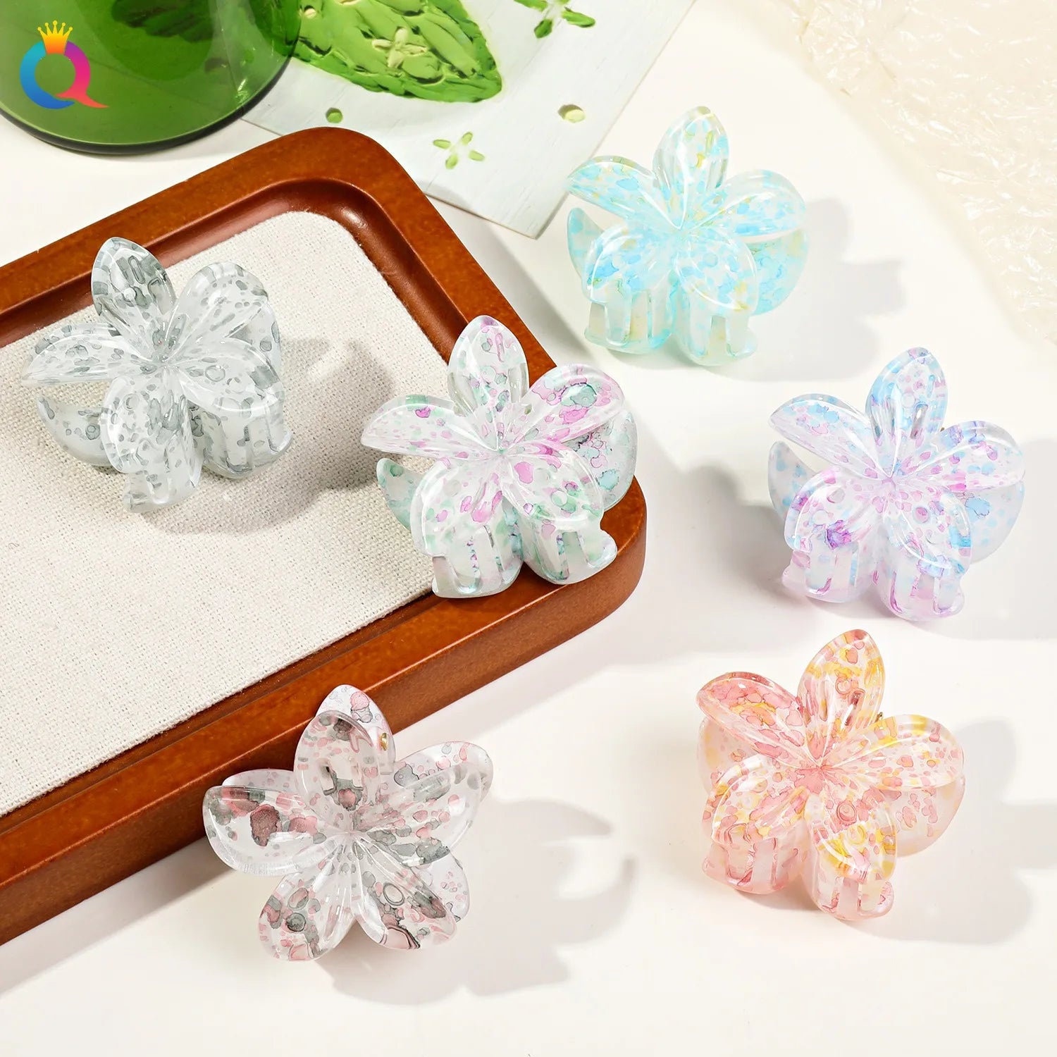 QIYUE 4CM Multicolored Plastic Frangipani Hair Clips Women's Colorful Sweet Hair Accessories