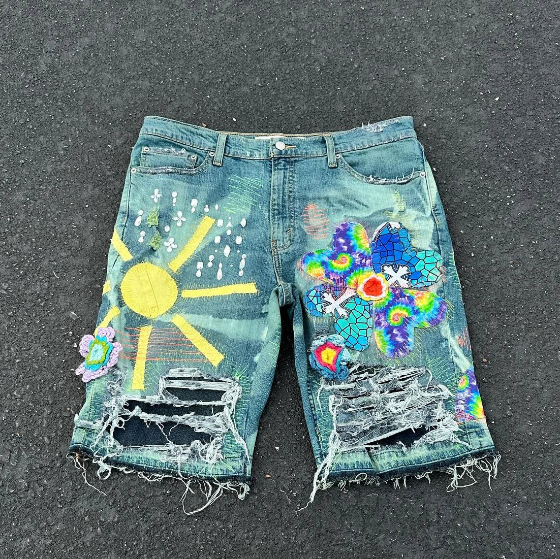 US Free Tax Custom Distress Streetwear High Quality Embroidery logo Raw Hem Denim Shorts for Men Acid Wash Jeans Shorts Men