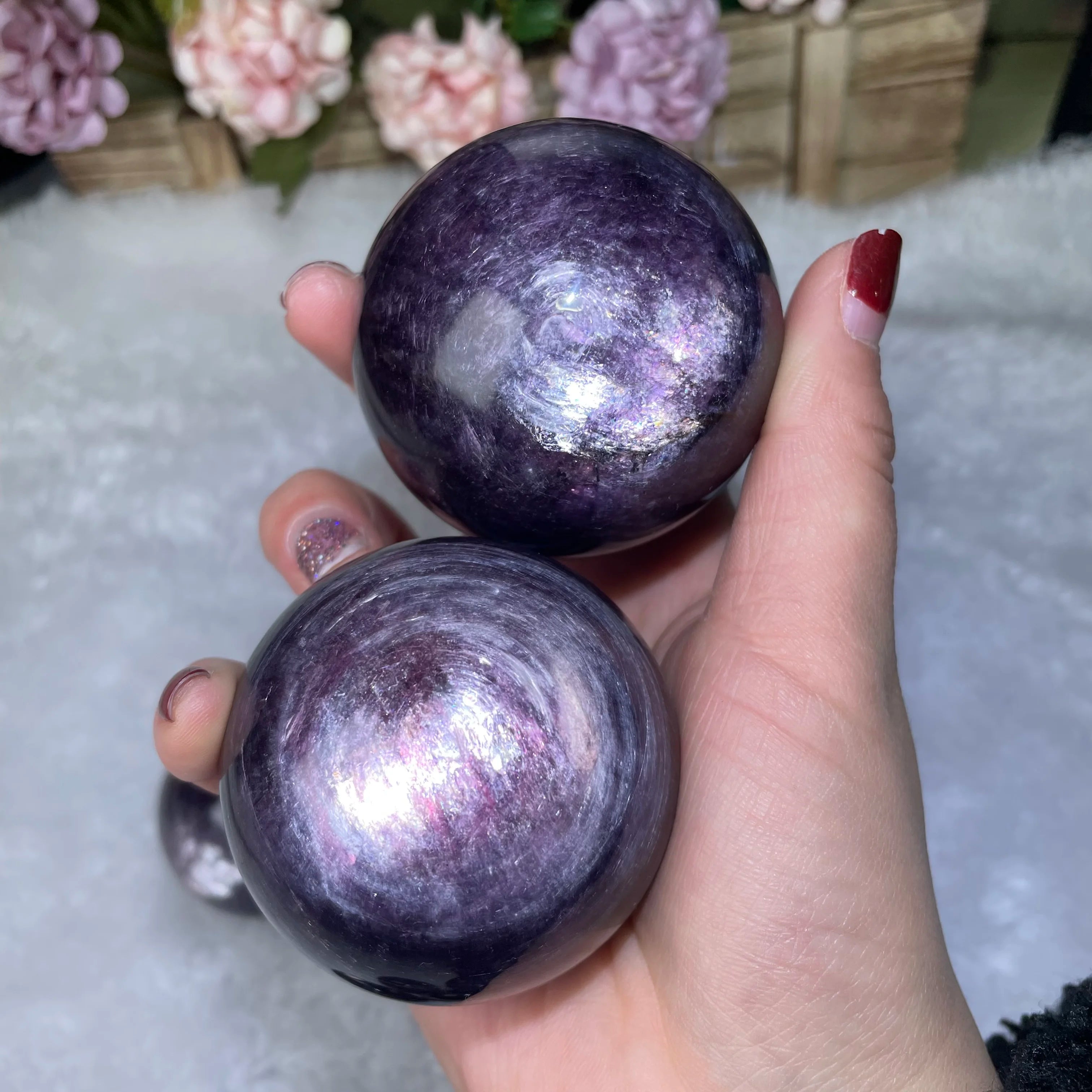 Wholesale Customized Crystal Lepidolite Sphere Gemstone Ball for Healing