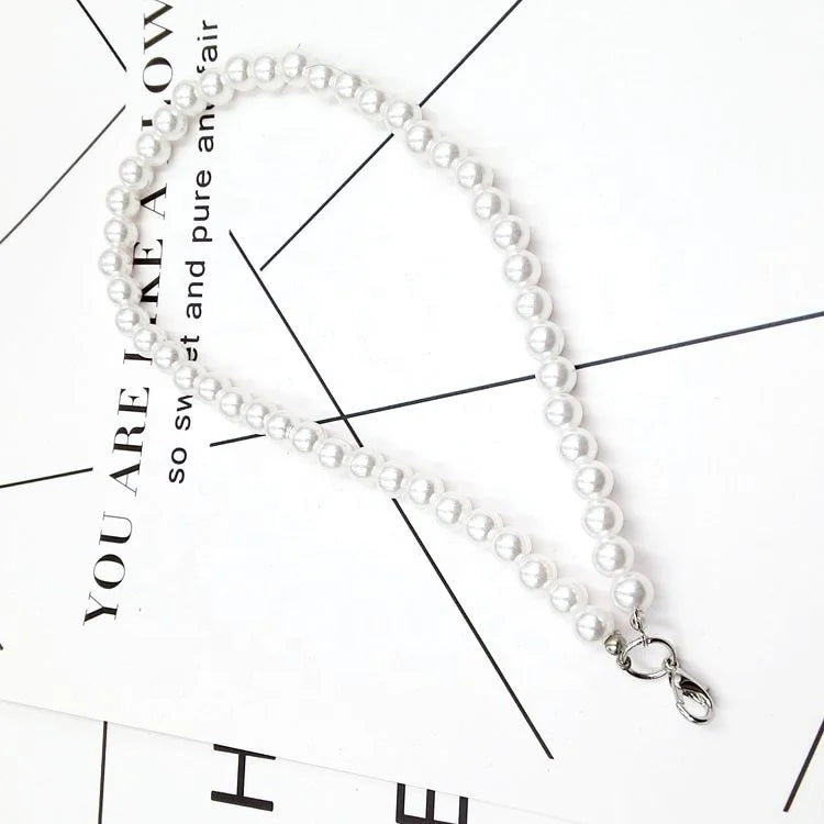 Gift Factory Price Mobile Phone Lanyard Short Hand Strap for Key USB Diamond Bracelet Phone Case Pendant DIY Phone Straps