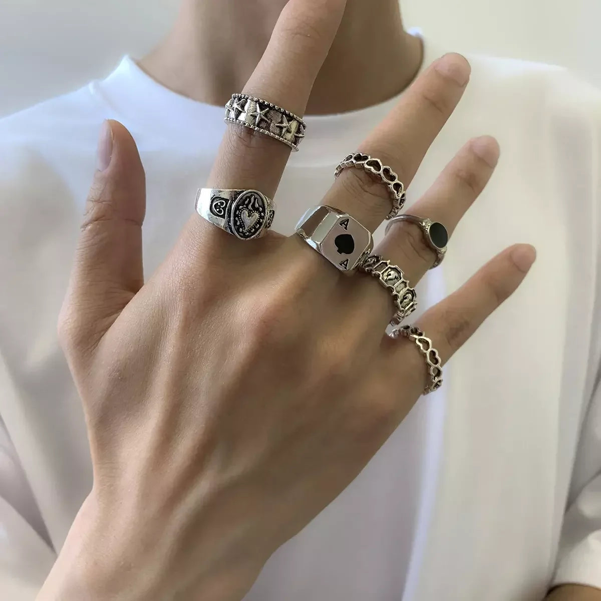 SHIXIN 7Pcs/Set Retro Ring Sets Hollow Love Heart Poker a Star Finger Rings Popular Silver Mens Womens Jewelry Rings