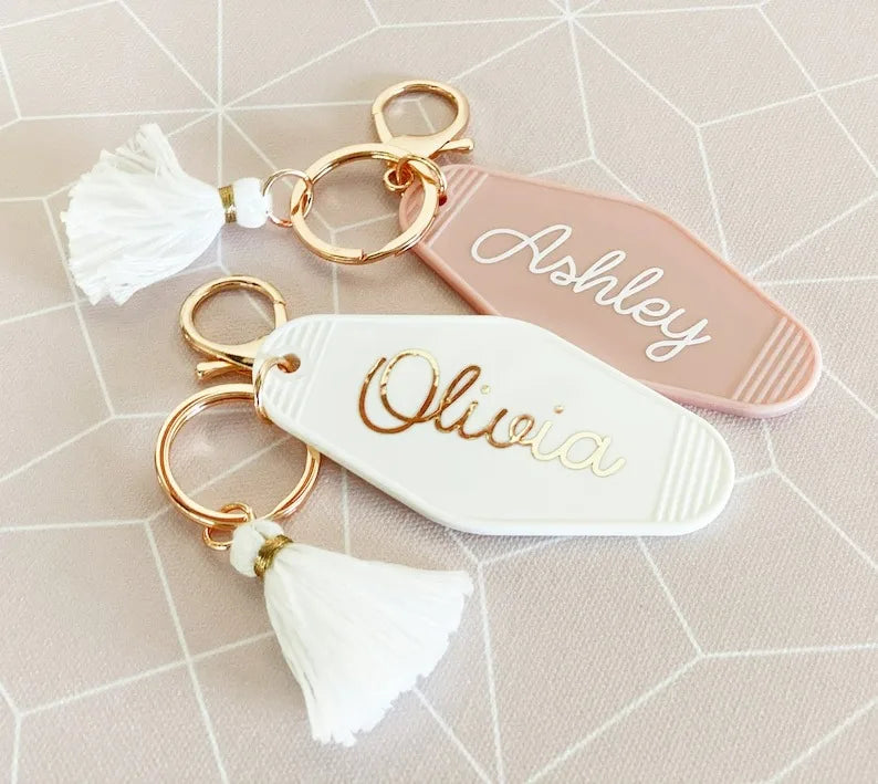 Wholesale Diamond Pendant Tassel Letter Custom Acrylic Keychain Exquisite Outdoor Hotel Motel Keychain