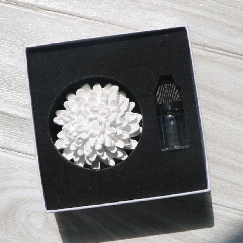 Wholesale Home Decoration Scented Ceramic Aroma Plaster Air Freshener Handmade Porcelain Flower Fragrance Essential Oil Diffuser