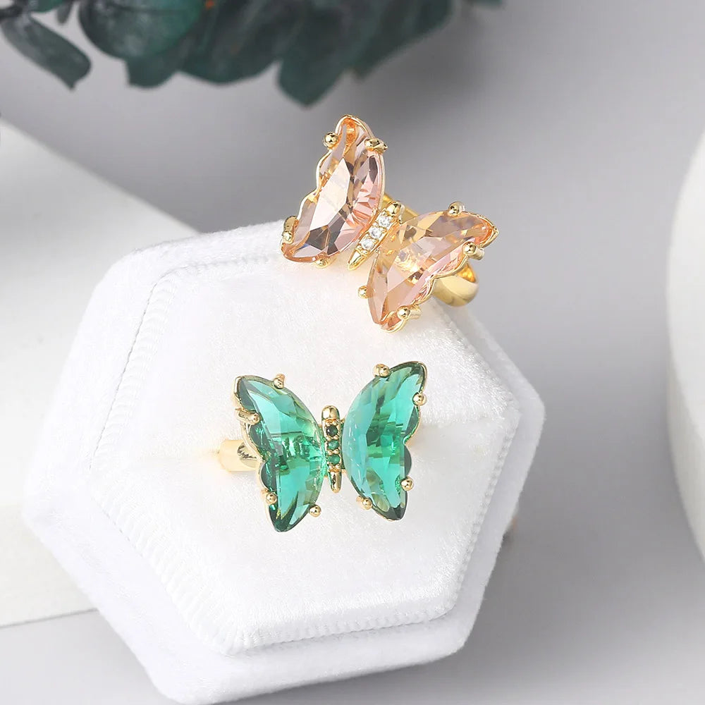 Gradient Crystal Butterfly Open Adjustable Ring for Women Big Wing Transparent Cubic Zirconia Stackable Fashion Jewelry Gift MegaBDM
