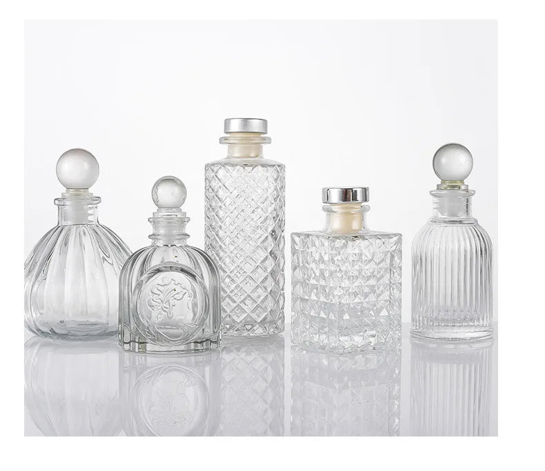 Custom Aromatherapy Reed Diffuser Glass Bottle with Aluminum Screw Cap Hot Stamping for Bedroom Perfume Essential Oil Diffusion