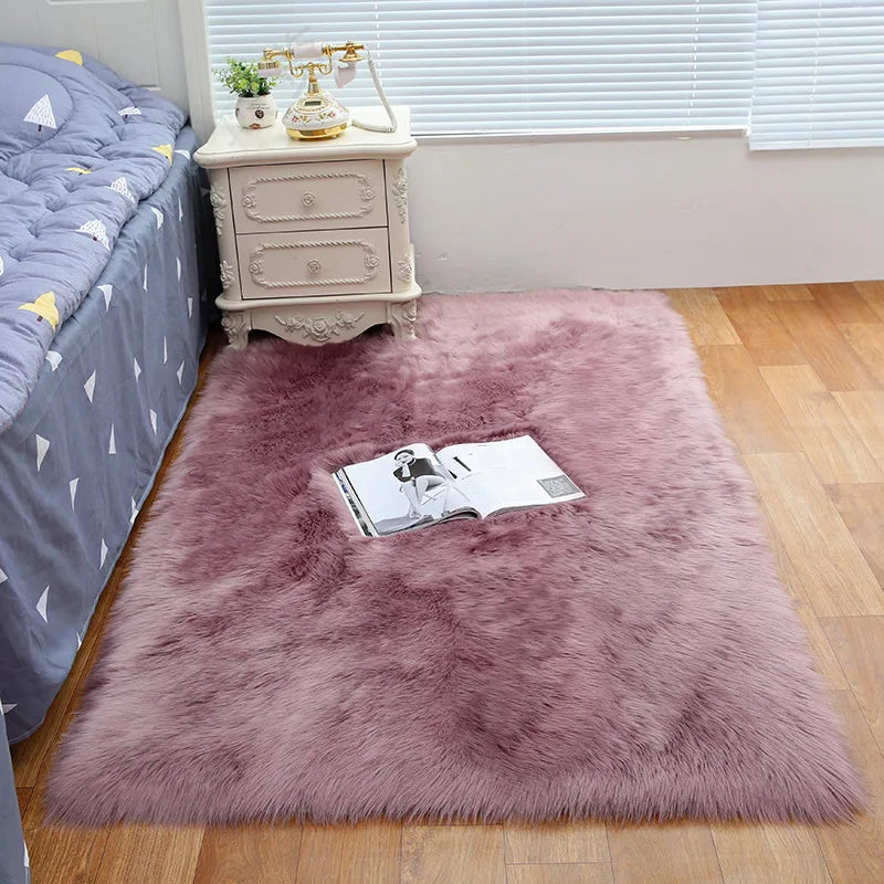 Red Faux Fur Rug Machine Made Flat Weave Plush Long Pile PET Friendly 2ft 3ft 4ft 5ft X 6ft Square White Shag