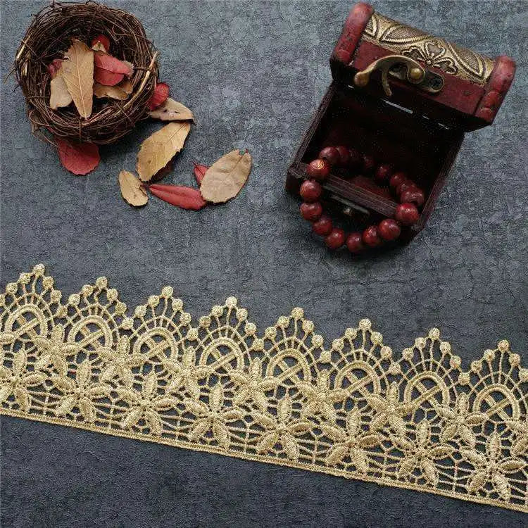 High Quality Eco-Friendly Gold Lace Embroidery Guipure Water Soluble Crown Lace Trim 8cm Width Clothing Interior Decoration JB23