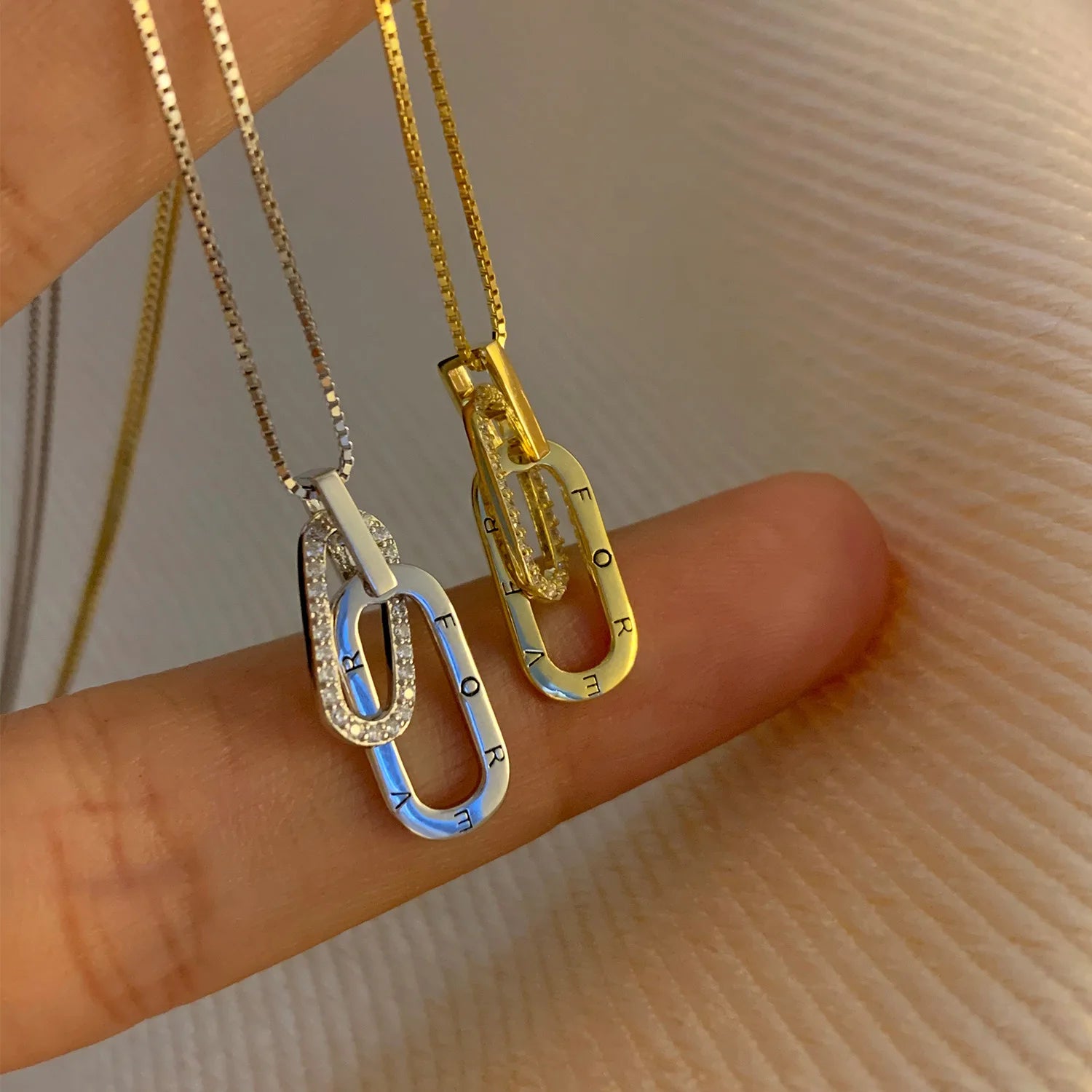 Creative Fashion Simple S925 Sterling Silver Crystal Geometric Oval Circle Pendant Necklace for Women Jewelry