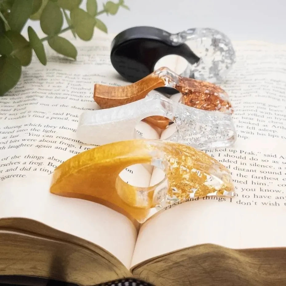 Floral Rose Gold Book Page Holder Resin Flower Thumb Page Holder Reader Gift Bookmark Bookworm Gift