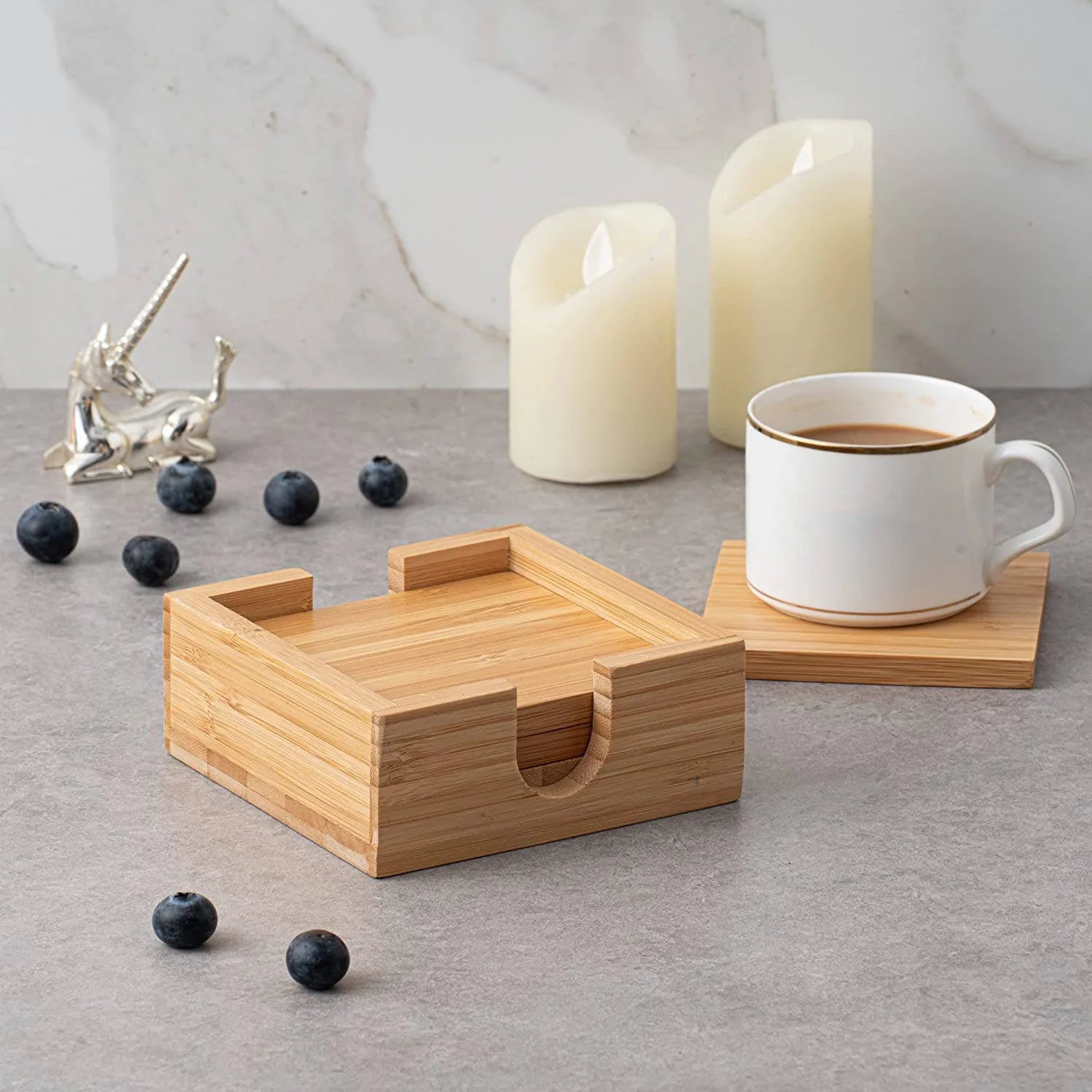 Factory Hot Selling Bamboo Coasters for Drinks Set of 4 with Holder Wood Square Cup Holders for Coffee Table Hyatto Home