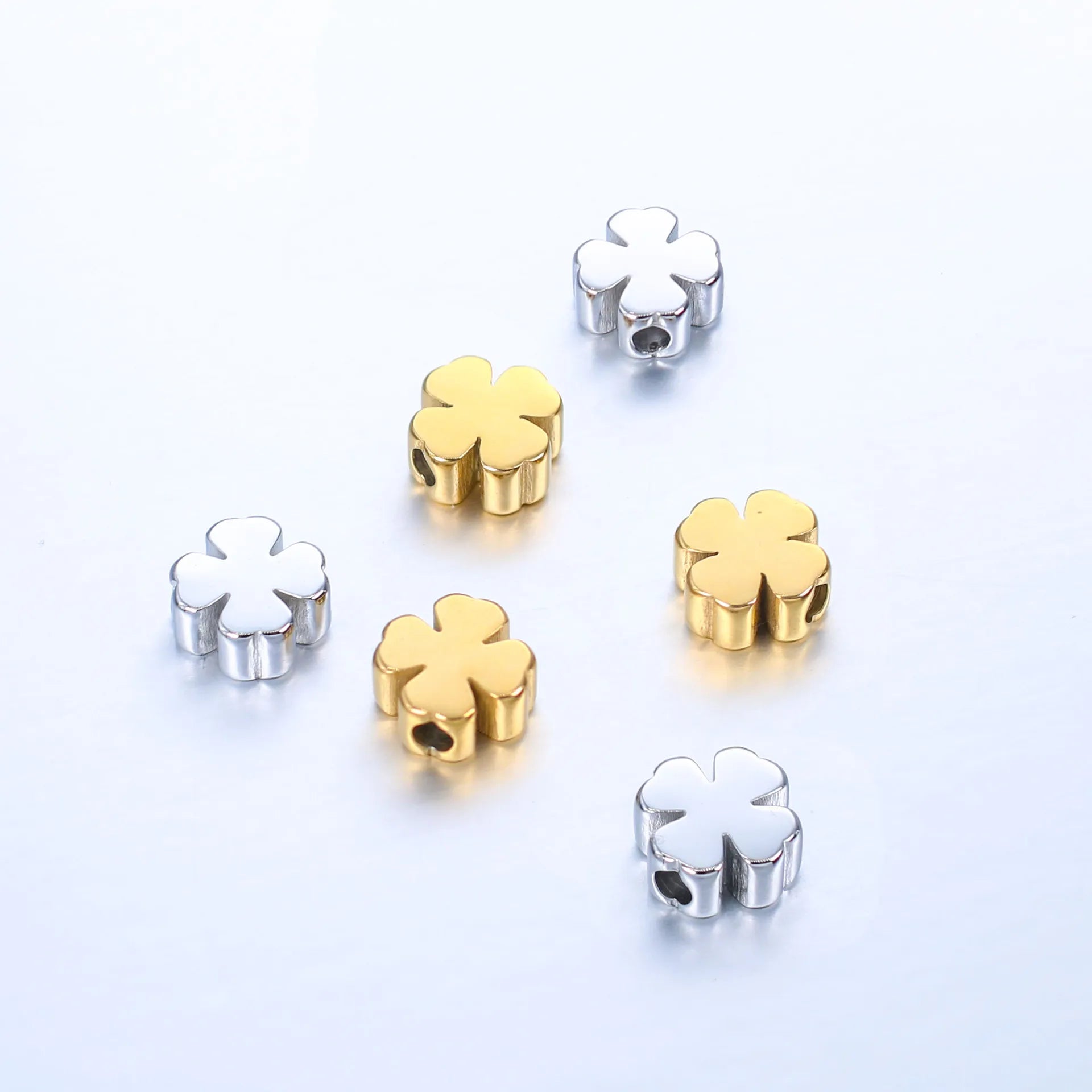 7x7mm Laser-Capable Engraved DIY Jewelry Pendant Making Accessories Stainless Steel Lucky Four Leaf Clover Charm Beads Spacers