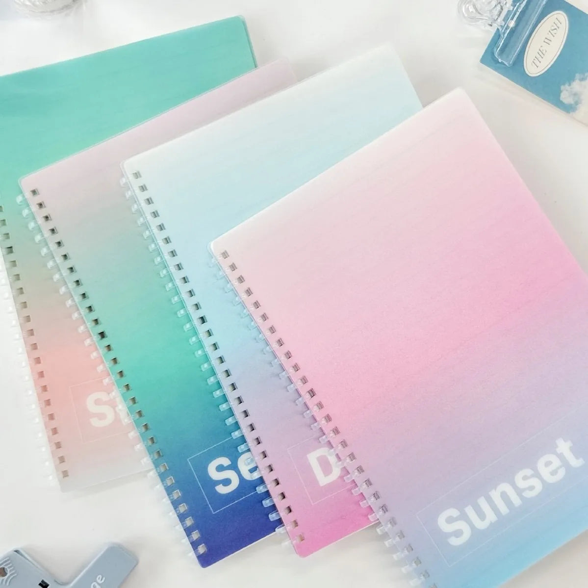 Fashion Design Gradient Color Cover Spiral Binding Notebook A5 Size Weekly and Monthly Planner Journal Notebook