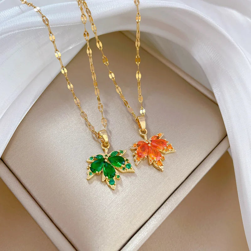 18k Gold Plated Green Red Crystal Toronto Leaf Pendant Necklace 316L Stainless Steel Zircon Maple Leaf Necklace for Women