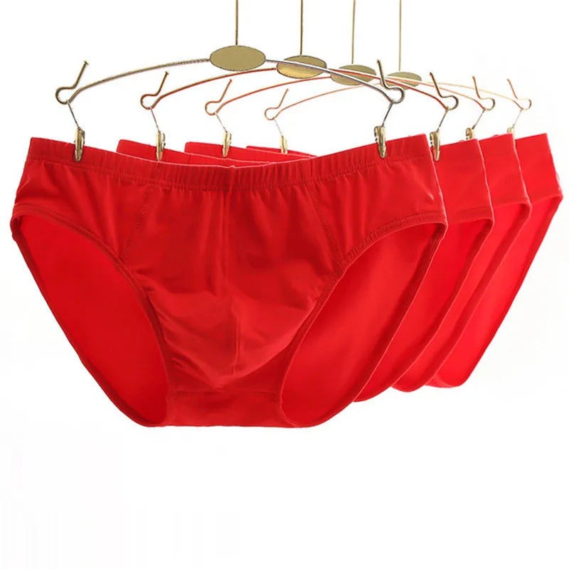 New Design Men Pouch Underwear Pure Red Triangle Underwear Hip Briefs Classic Cotton Men Bikini Underpant in Happy New Year