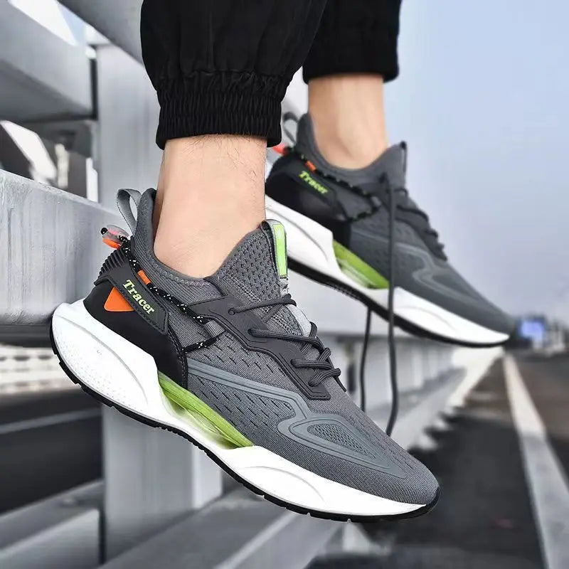 Vintage Men's Sports Shoes New Lightweight Mesh Breathable Running Shoes Comfortable for Spring Autumn Walking Soft Fashionable