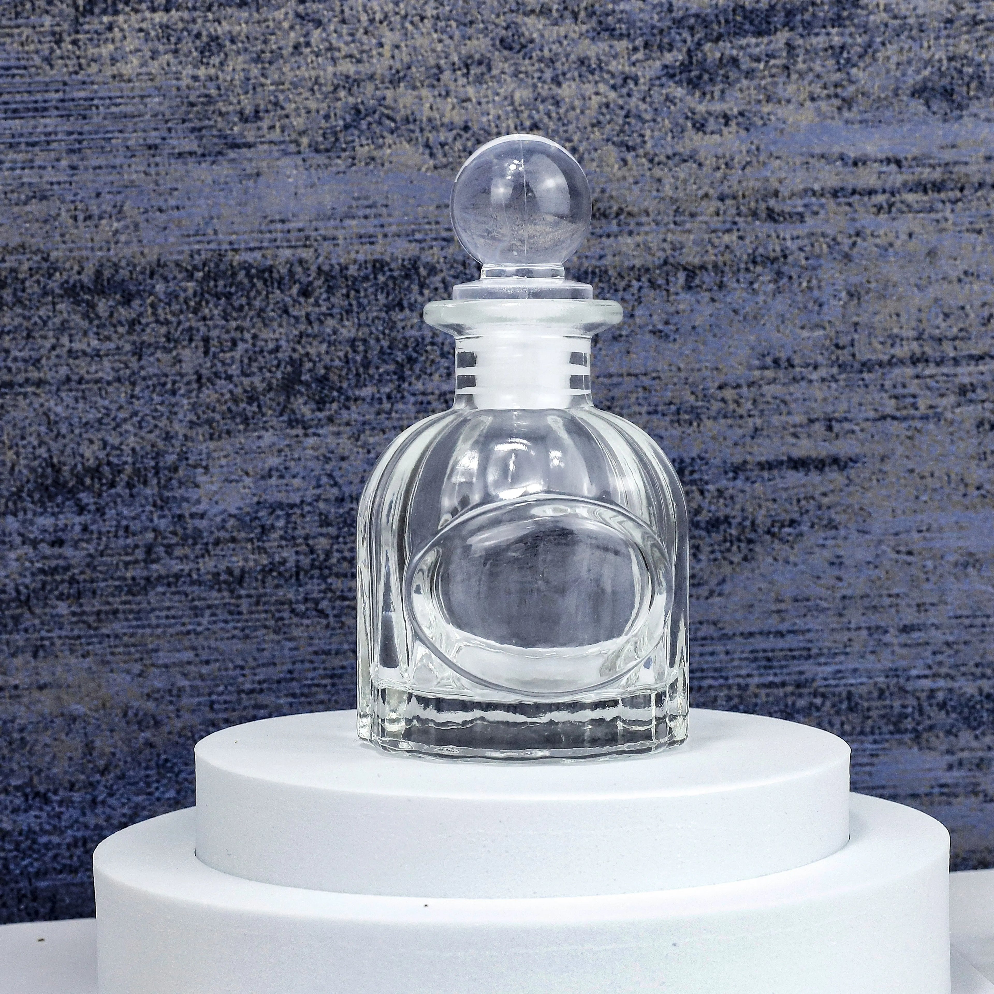 OEM Wholesale Fancy Empty Stopper Cap Air Fresher Glass Diffuser Bottles