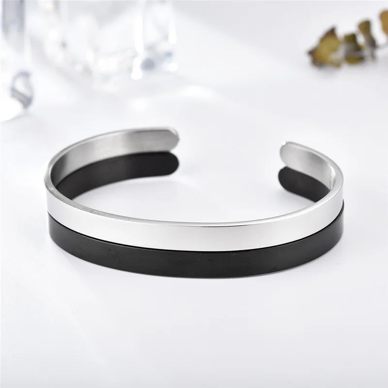 YK Wholesale Custom PVD 18K Gold Plated 316L Stainless Steel Jewelry Open Gold Hammered Cuff Bangle Bracelet for Women