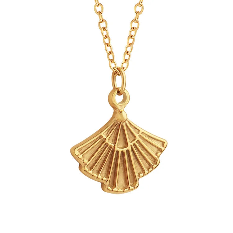 Newest Women Accessories Stainless Steel Jewelry Gold Plated Ladies Scalloped Shape Pendent Necklaces