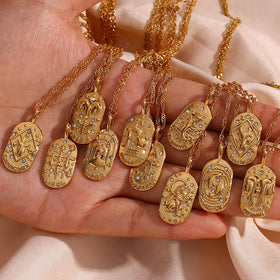 Drop Ship Vintage Embossed 12 Zodiac Signs Zircon Pendant Necklace 18K Gold Plated Stainless Steel Necklace