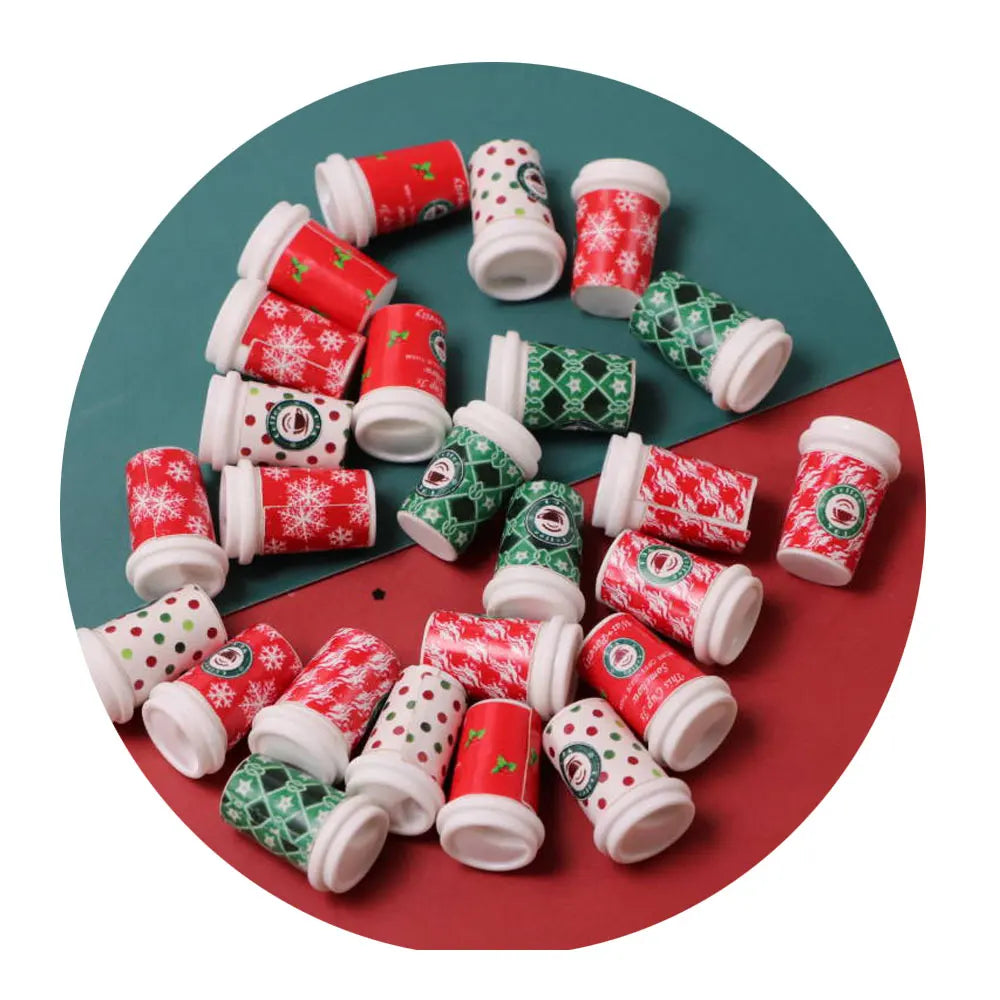Hot Selling Christmas Style Resin Coffee Cups Ornaments Lovely Miniature Dollhouse Drink Cup Crafts for Doll House Food Toys