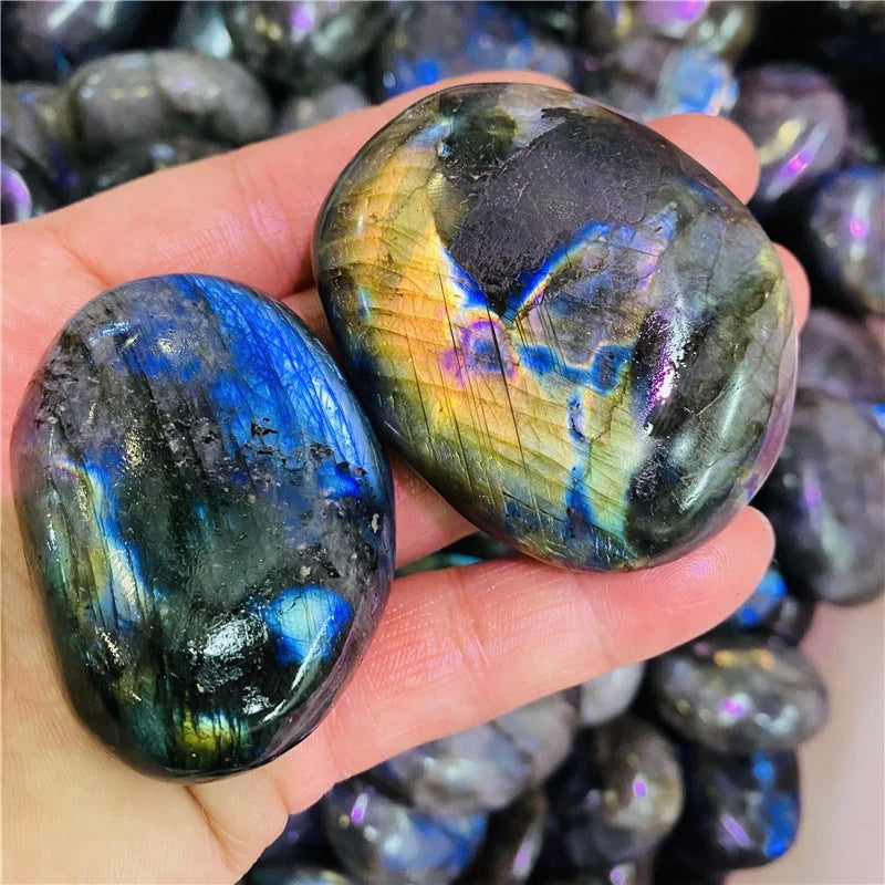 Decoration Gemstone Healing Crystal Wholesale Natural Crystal Pebble Flashy Labradorite Palm Stone