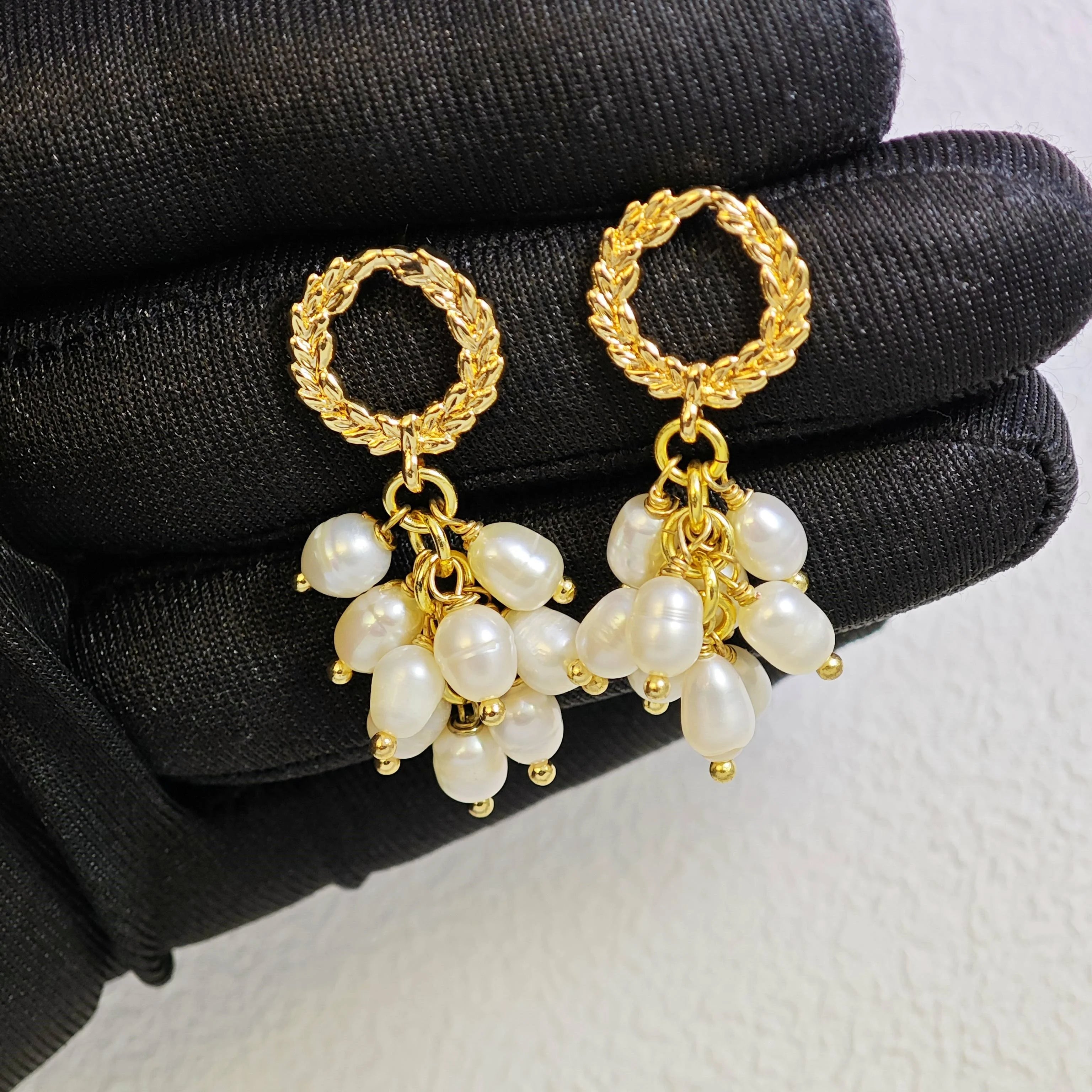 Ilona 18K Gold Plated Copper Wreath Drop Earrings Natural Freshwater Pearl Cluster Tassel Dangle Earrings for Bridal Wedding
