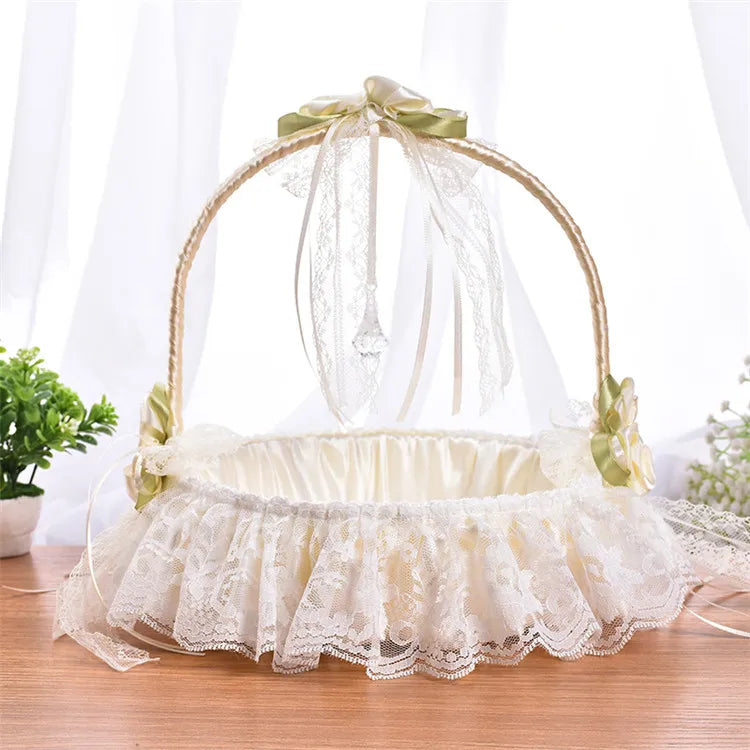 Hight Quality Bridal Ivory Flower Girl Basket  Foldable Bamboo Portable Lace Bride Flower Basket for Wedding Decoration