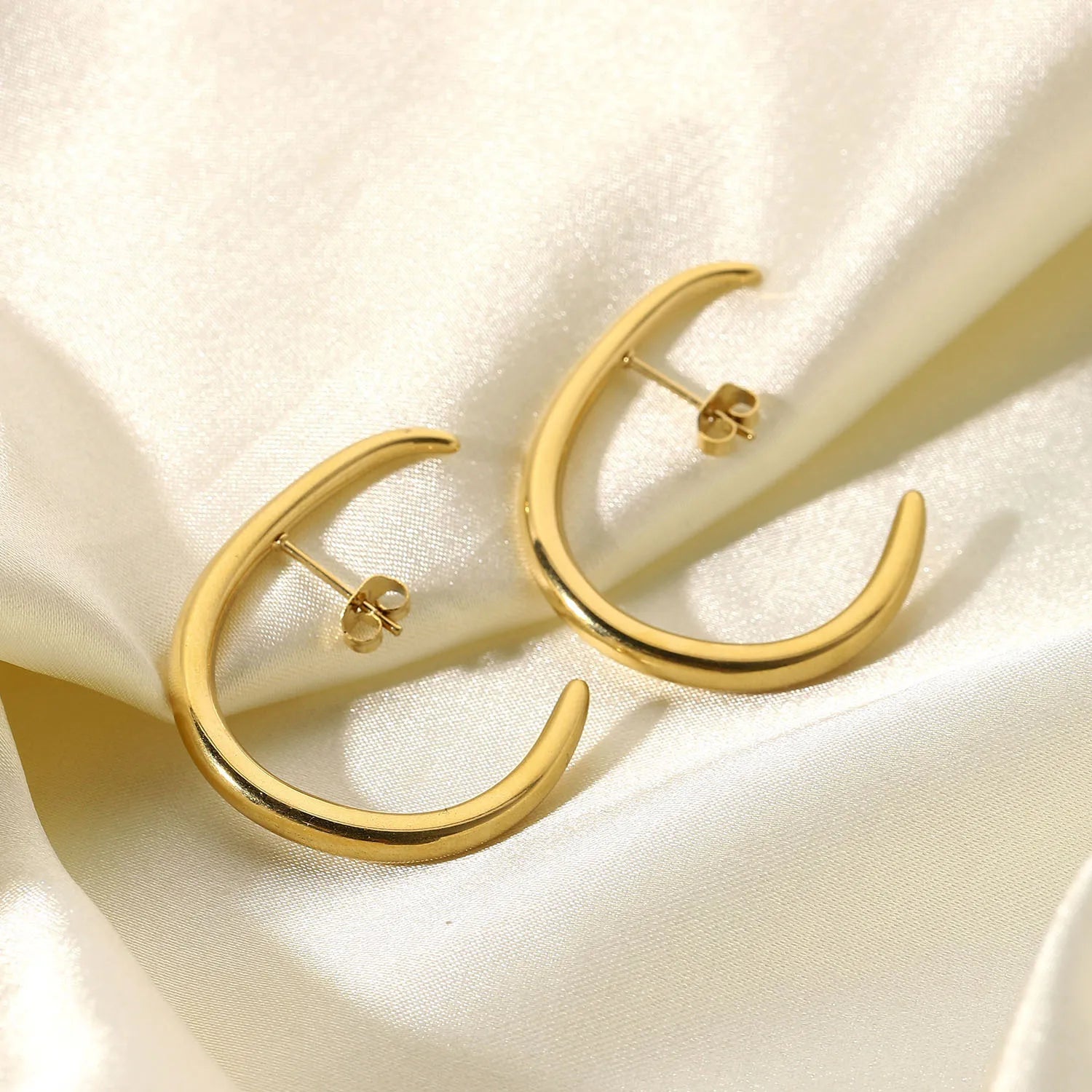 Wholesale Hypoallergenic Fashion Earrings Stainless Steel 14k Gold Plated C Shape Hook Geometric Hoop Stud Earrings for Women