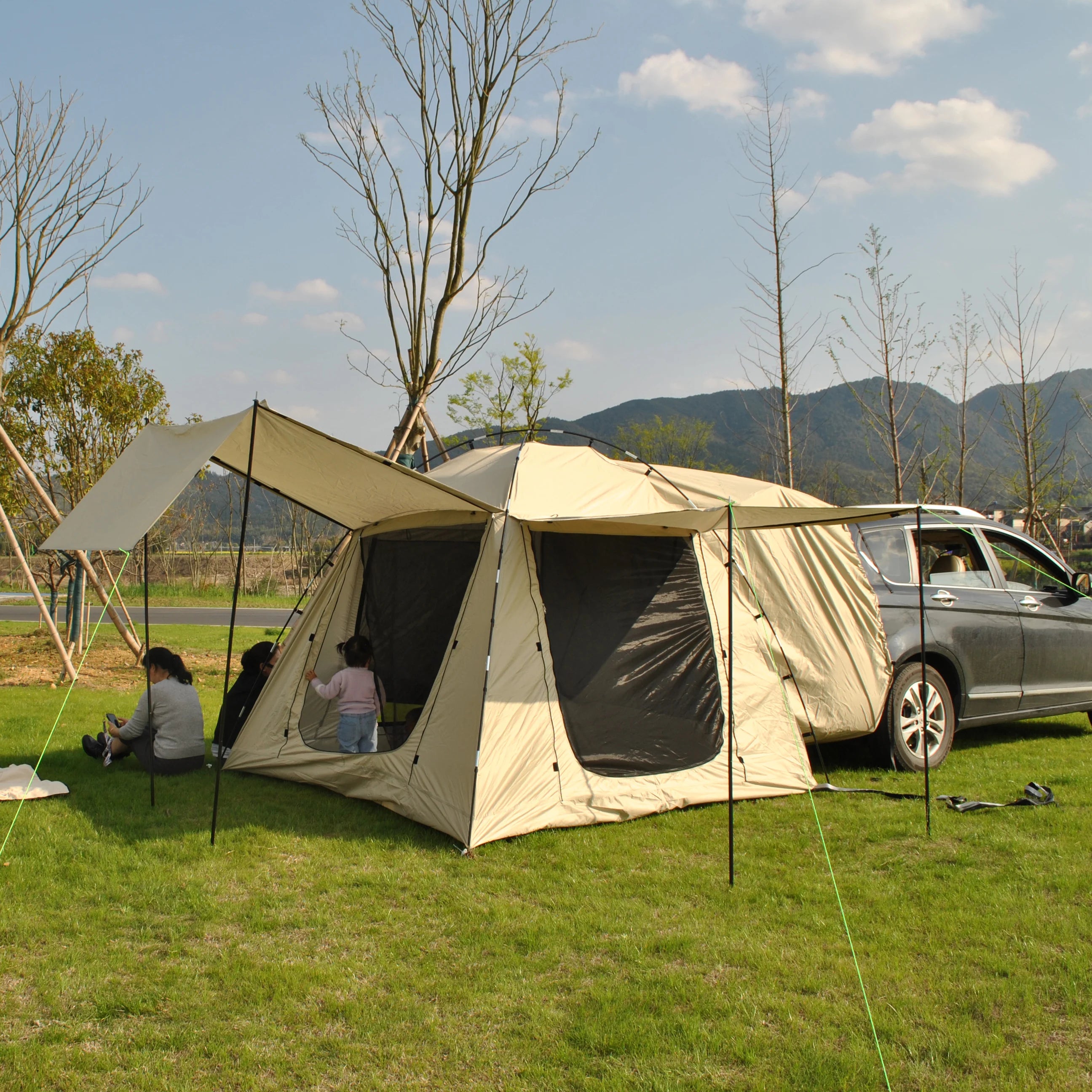 6-Person Rear Car Tent with Four Large Windows Double Layer SUV Tailgate Tent with Awning for Fishing and Hiking