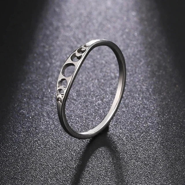 Hollow Moon Phase Ring Stainless Steel Crescent Moon Women Rings Witch Amulet Jewelry Gift for Lover Friends Wholesale