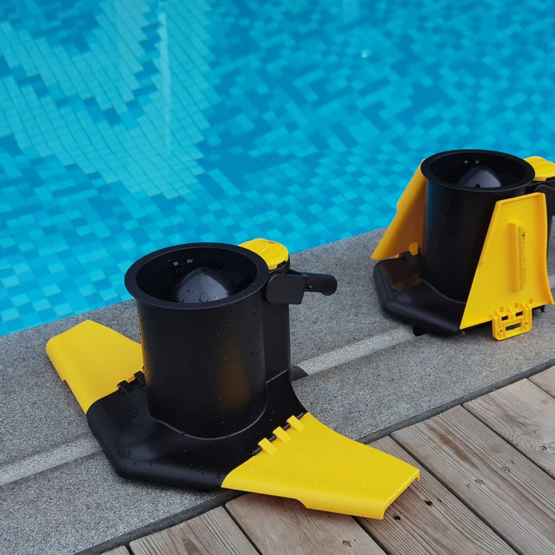 Portable Cordless Handheld Swimming Pool Vacuum Cleaner Strong Suction Extensible Rechargeable for Cleaning Ponds Pools Plastic