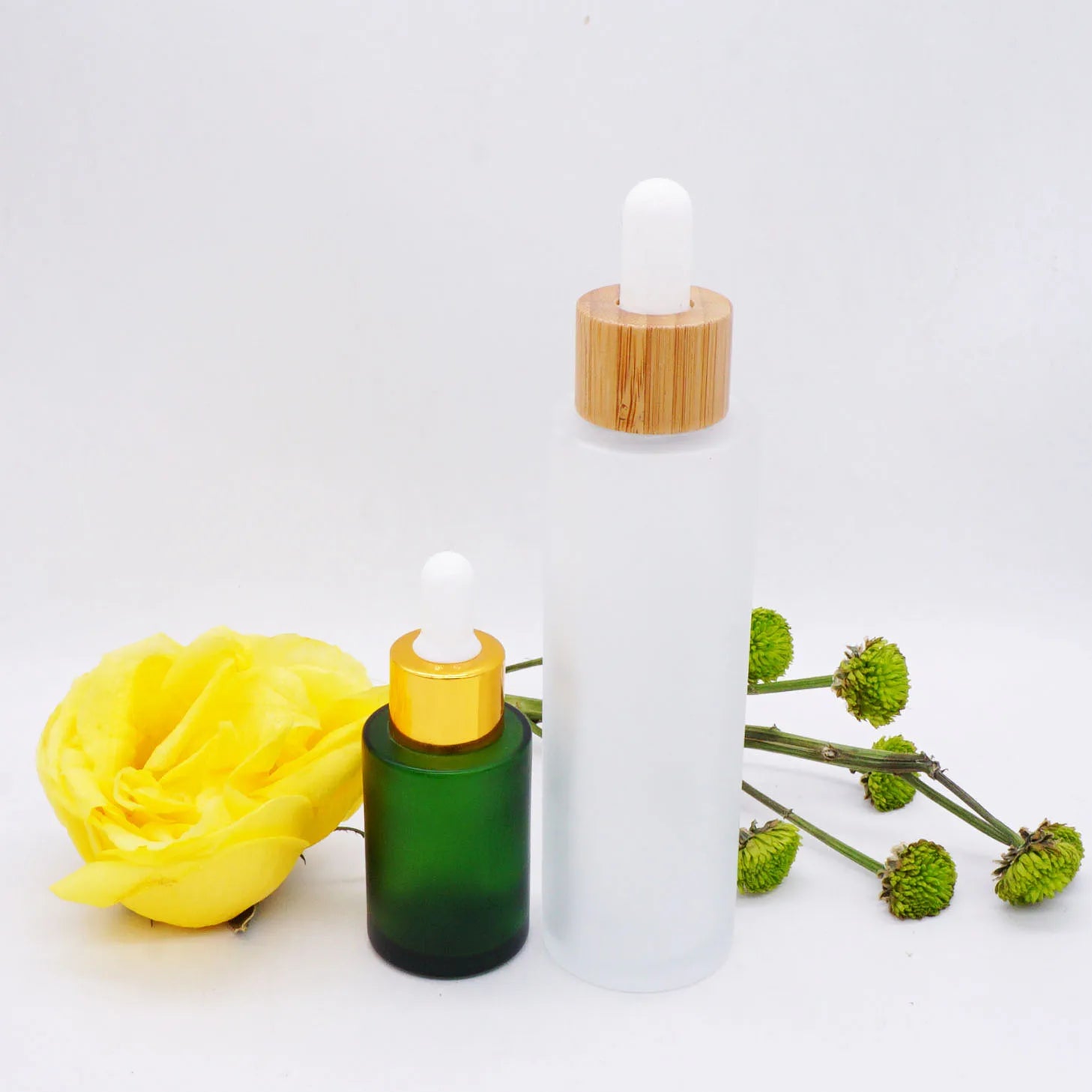 Flat Shoulder Frosted Green 100ml Glass Eye Dropper Bottle with Bamboo Dropper Lid