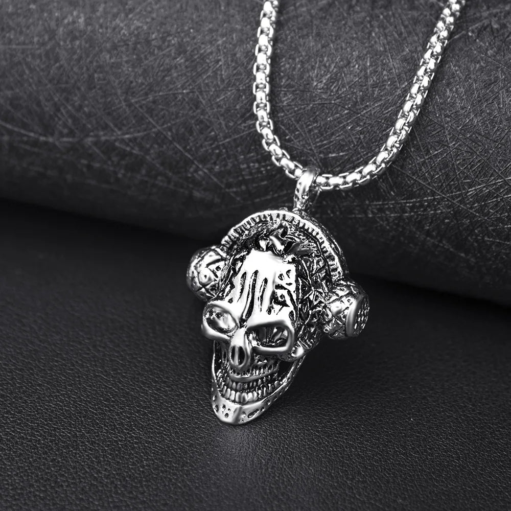 Personalized Fashion Skull Headwear Earphone Pendant Retro Punk Men's Stainless Steel Chain Necklace Jewelry Wholesale