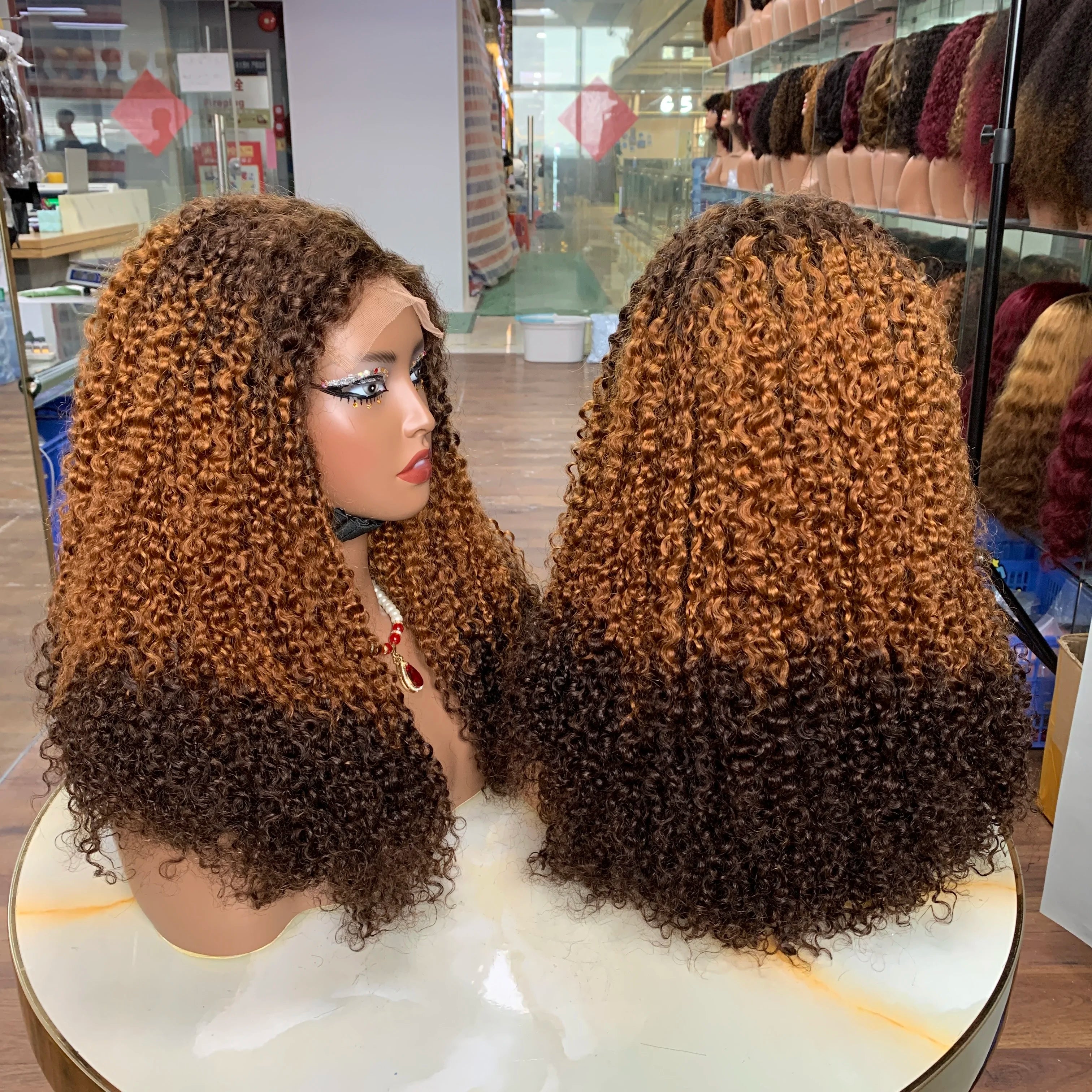 Hot Selling Wigs Human Hair 5x5 Lace Pixie Curl Super Double Drawn Hair 18 Inch 3 Tone Color  Wigs for Black Women
