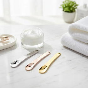 Hot Selling Gold Silver Rose Makeup Applicator Beauty Scoop Face Cream Mixing Spoon Metal Mini Cosmetic Spatulas