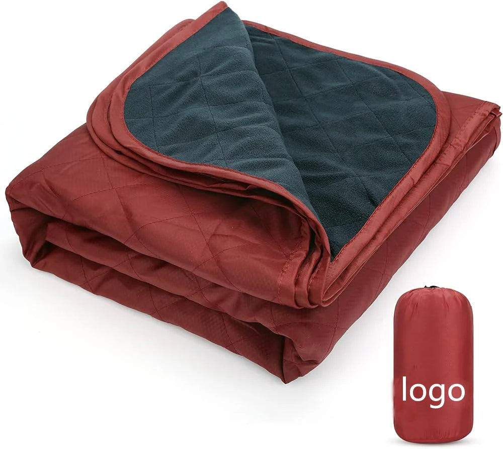 Custom logo Outdoor Waterproof Stadium Blanket Weather Proof and Windproof Blankets Foldable Blanket and Throws