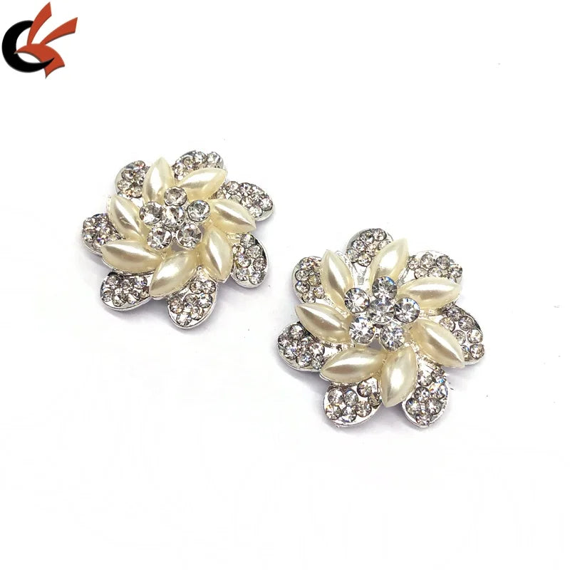 Silver Pearl Rhinestone Flower Brooch Pin New Small Flat Back for Wedding Party & Engagement Decor Gift for Children