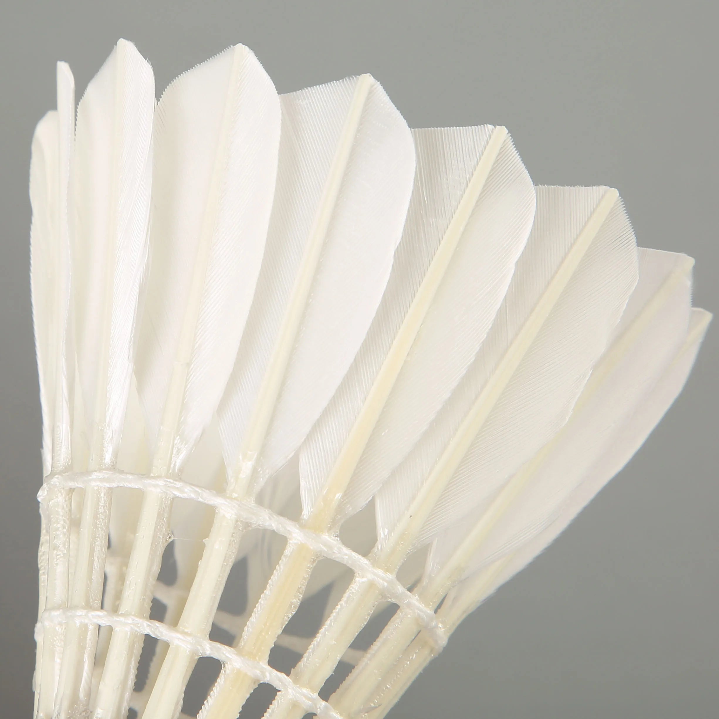 Training Grade Badminton Shuttle Cock High Durability Pure White Goose Feather Shuttle Cock Lingmei 10 Pro
