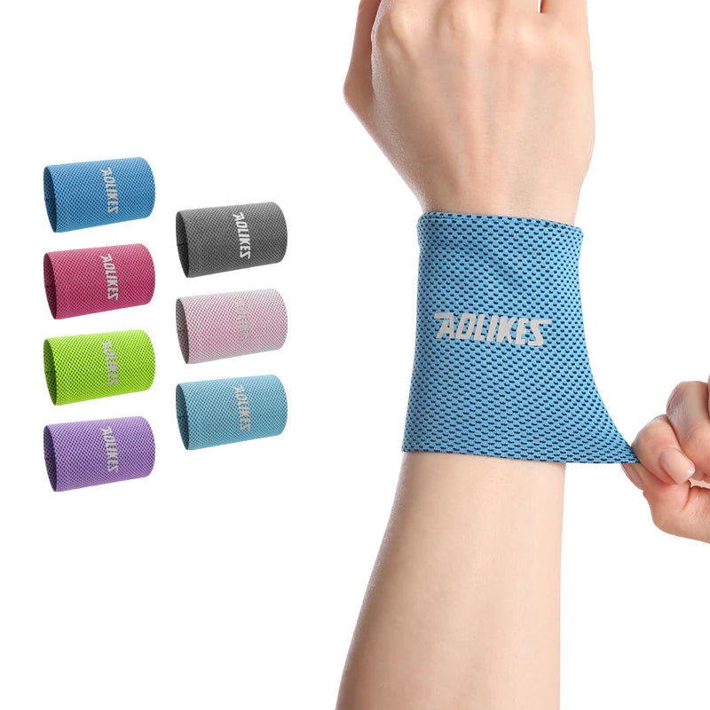 Aolikes Athletic Exercise Wrist Support Sweatband for Gym Yoga Sports Ice Cooling Sweat Absorbing Wrist Brace C-7931