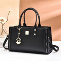 Mini New Model Light Weight Low Price Black Wholesale Cute Women Bags Lady