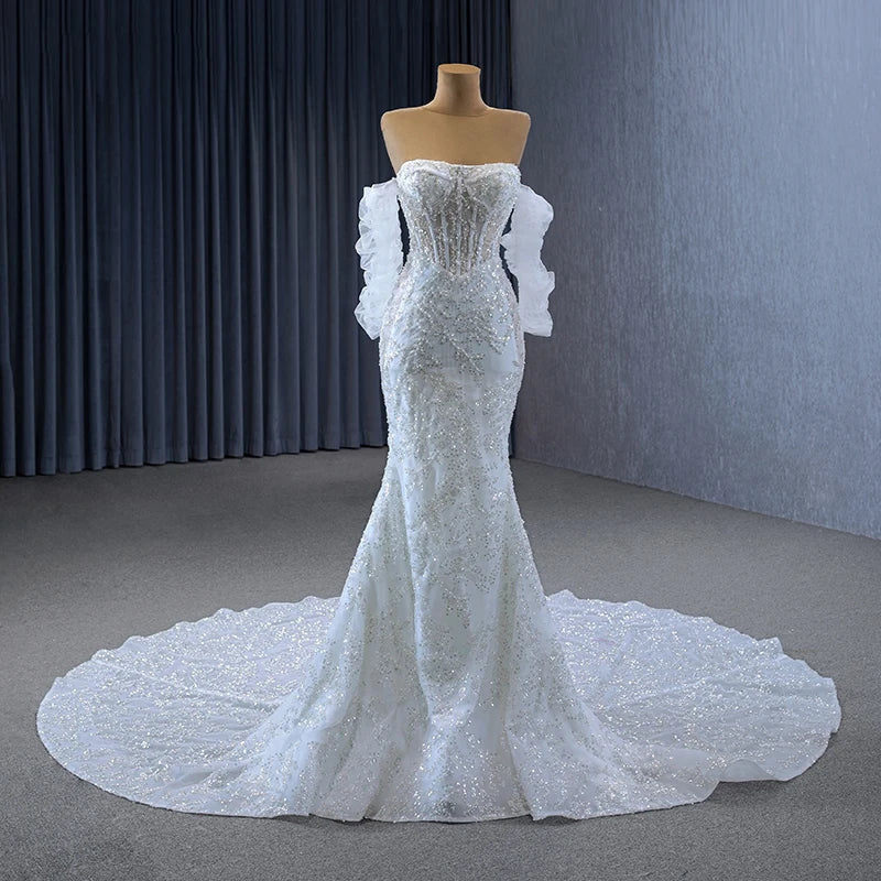 Luxury 2024 Wedding Dress Sweetheart Neckline Detachable Sleeveless Pearls Sequins Modern Mermaid Style RSM231106 Chapel Lace